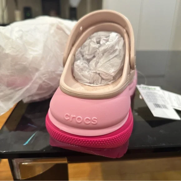 CROCS Mega Crush Matte Clog in Pink - Picture 4 of 5